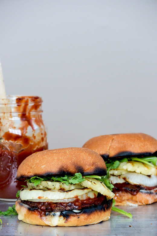 Portobello Burger with Savory Balsamic Marinade Portobello Burger with Savory Balsamic Marinade