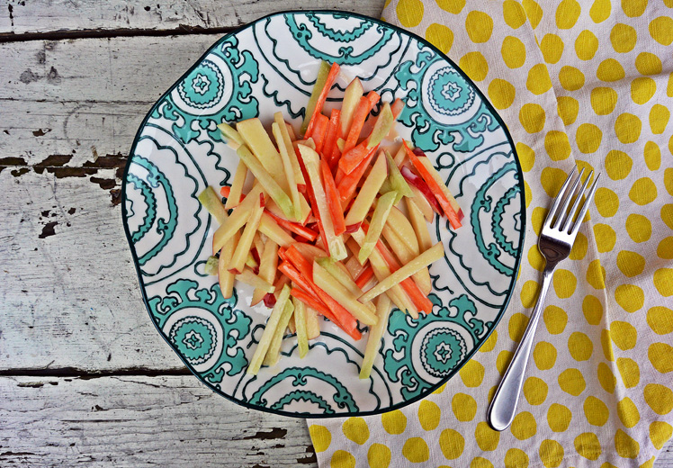 Kohlrabi slaw {Kohl-slaw}