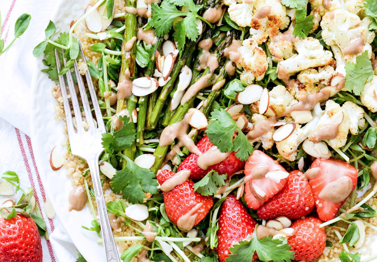 Cauliflower-Asparagus-Strawberry-Salad-3