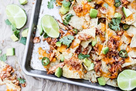 Barbecue Chicken Nachos | www.floatingkitchen.net