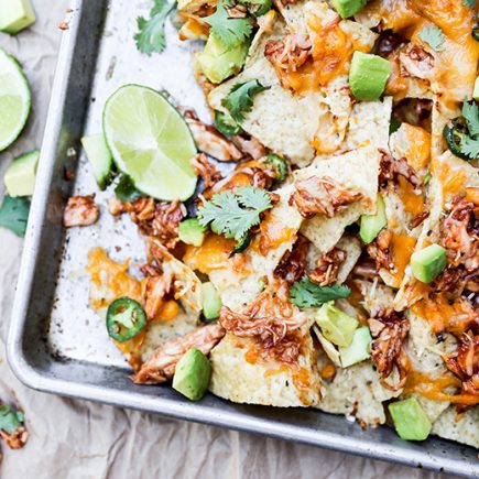 Barbecue Chicken Nachos | www.floatingkitchen.net