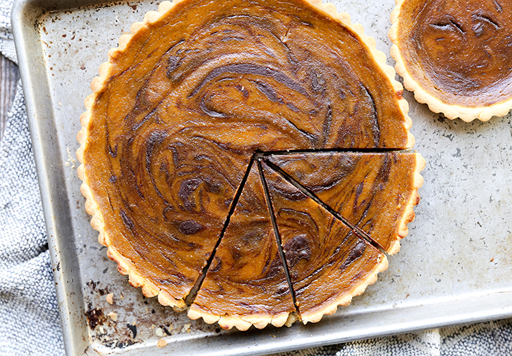 Chocolate-Swirled Pumpkin Tart | www.floatingkitchen.net