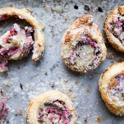 Raspberry-Cocoa Nib Sugar Rolls | www.floatingkitchen.net