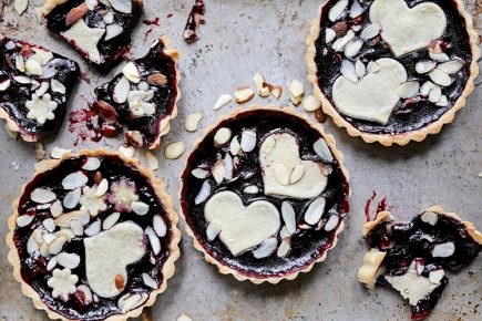 Individual Blackberry Jam and Almond Tarts | www.floatingkitchen.net