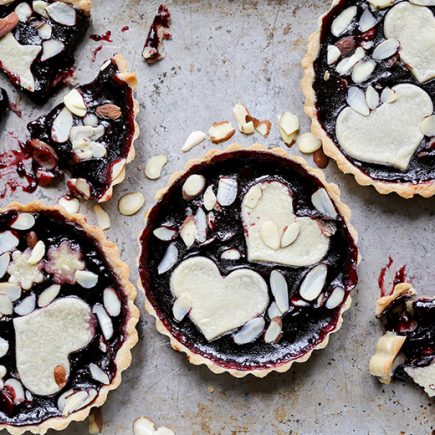 Individual Blackberry Jam and Almond Tarts | www.floatingkitchen.net