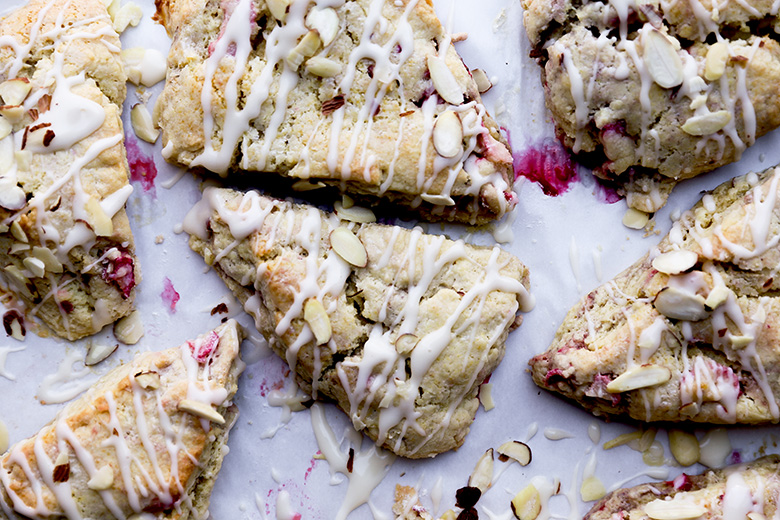 Strawberry-Rhubarb Almond Scones | www.floatingkitchen.net