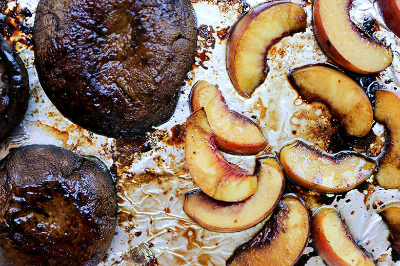 Roasted Portobello and Peach Sandwiches with Basil and Blue Cheese | www.floatingkitchen.net