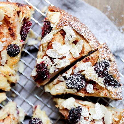 Pear and Blackberry Almond Cake | www.floatingkitchen.net