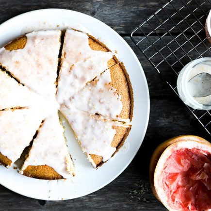 Olive Oil Cornmeal Cake with Grapefruit and Fennel | www.floatingkitchen.net