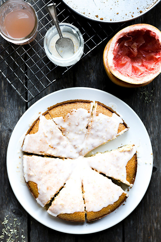 Olive Oil Cornmeal Cake with Grapefruit and Fennel | www.floatingkitchen.net