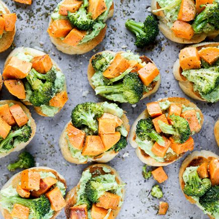 Roasted Sweet Potato and Broccoli Crostini with Avocado and Za'atar | www.floatingkitchen.net