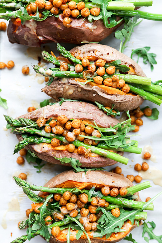 Stuffed Sweet Potatoes with Chickpeas, Asparagus and Arugula | www.floatingkitchen.net