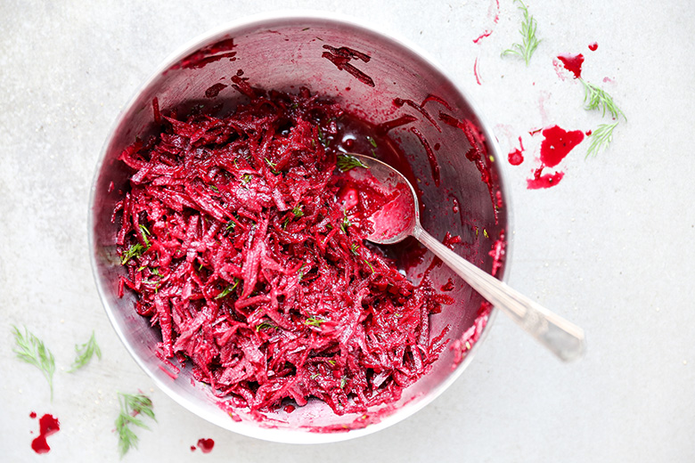 Raw Beet and Dill Salad | www.floatingkitchen.net