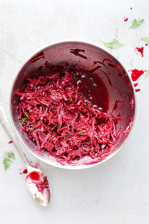 Raw Beet and Dill Salad | www.floatingkitchen.net