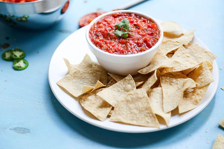 Spicy Apple-Tomato Salsa | www.floatingkitchen.net