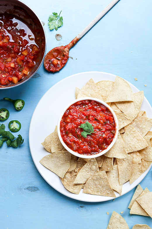 Spicy Apple-Tomato Salsa | www.floatingkitchen.net