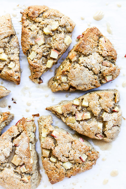 Chai Spiced Apple Scones with Apple Cider Glaze | www.floatingkitchen.net