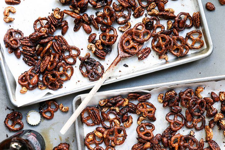 Sweet and Spicy Nut and Pretzel Mix with Beer