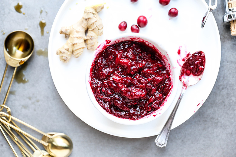 Ginger Cranberry Sauce with Riesling | www.floatingkitchen.net