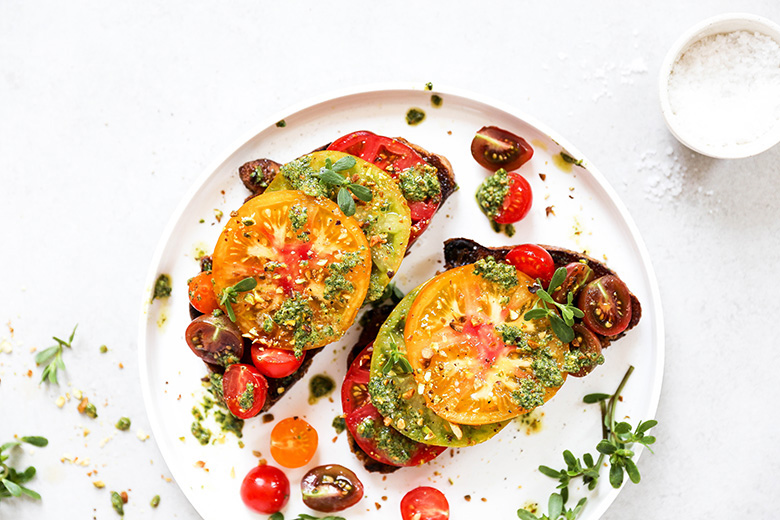 Heirloom Tomato Toast with Purslane Pesto | www.floatingkitchen.net