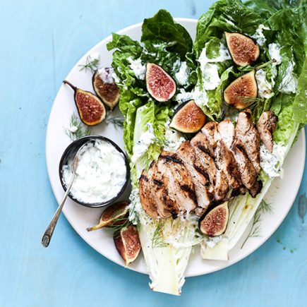 Easy Grilled Chicken and Romaine Lettuce Heart Salad with Tzatziki Sauce | www.floatingkitchen.net