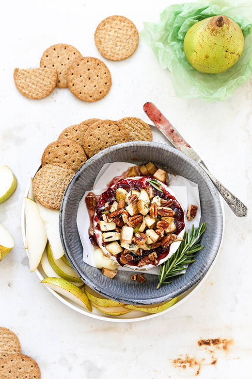 Cranberry-Pear Baked Brie with Pecans | www.floatingkitchen.net