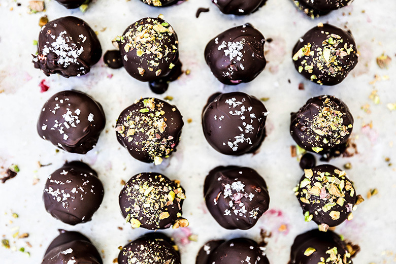 Chocolate and Cranberry Goat Cheese Truffles | www.floatingkitchen.net