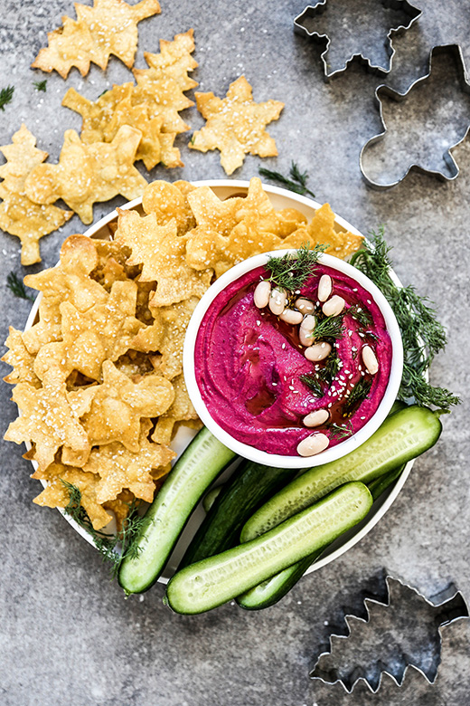 Beet and White Bean Hummus with Homemade Holiday Tortilla Chips | www.floatingkitchen.net