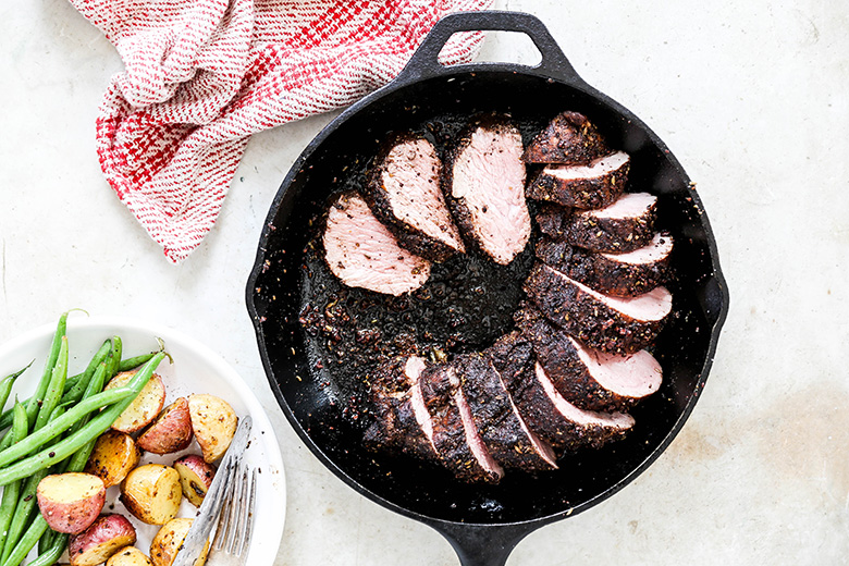 Cacao Nib, Fennel and Coffee Encrusted Pork Tenderloin | www.floatingkitchen.net