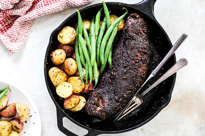 Cacao Nib, Fennel and Coffee Encrusted Pork Tenderloin | www.floatingkitchen.net