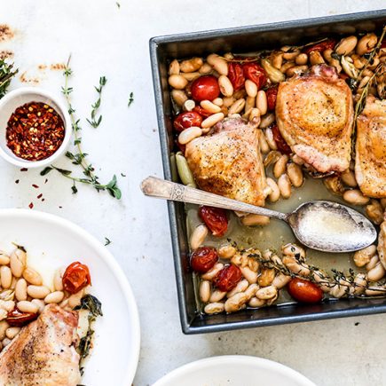 One-Pan Chicken and White Beans with Tomatoes, Garlic and Herbs | www.floatingkitchen.net