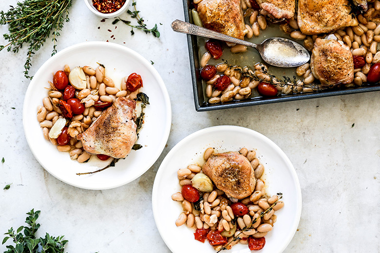 One-Pan Chicken and White Beans with Tomatoes, Garlic and Herbs | www.floatingkitchen.net