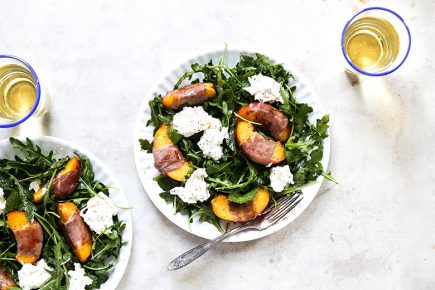 Prosciutto-Wrapped Peach and Arugula Salad | www.floatingkitchen.net