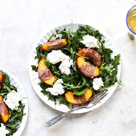 Prosciutto-Wrapped Peach and Arugula Salad | www.floatingkitchen.net