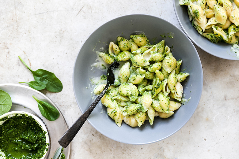 Pesto-Havarti Mac and Cheese | www.floatingkitchen.net