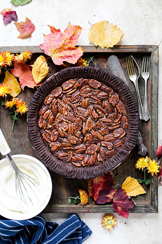 Chocolate Lovers Pecan Pie | www.floatingkitchen.net