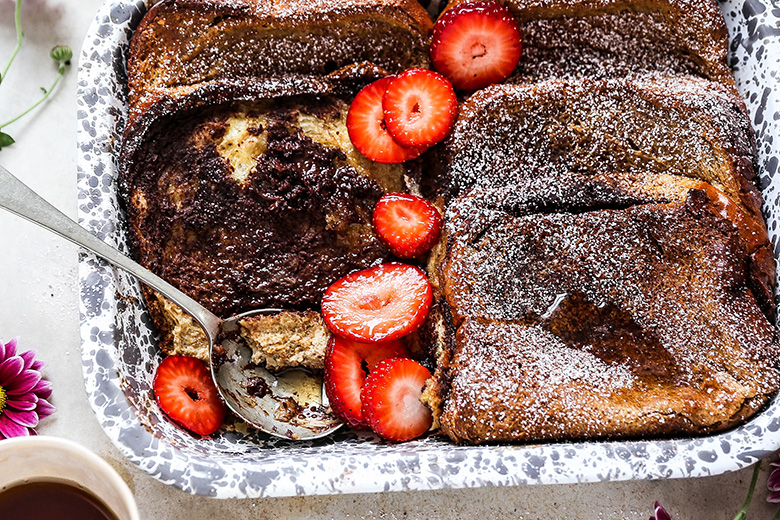 Baked Tiramisu French Toast Casserole | www.floatingkitchen.net