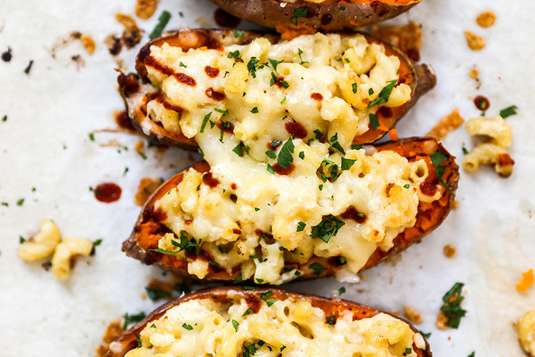 Mac and Cheese Stuffed Sweet Potato Skins | www.floatingkitchen.net