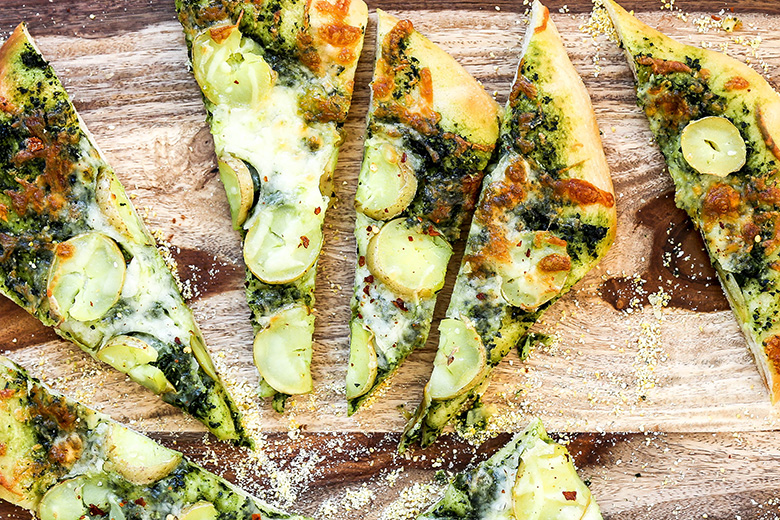 Potato Pizza with Kale Pesto | www.floatingkitchen.net