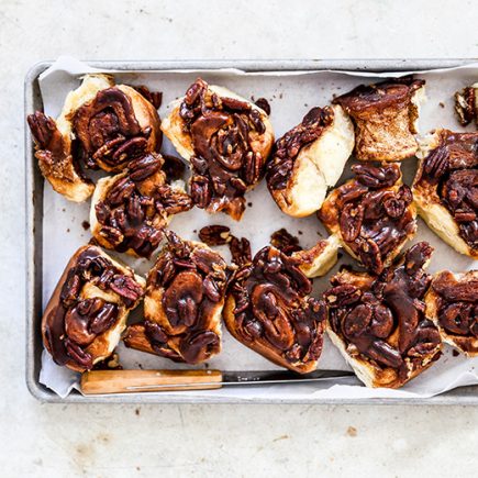 Pecan Sticky Buns | www.floatingkitchen.net