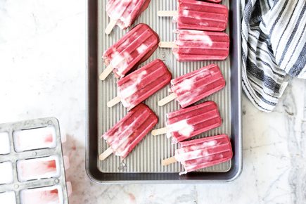 Strawberry-Rhubarb Yogurt Popsicles | www.floatingkitchen.net