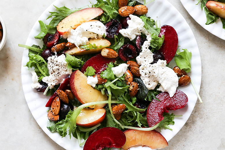 Summer Stone Fruit Salad with Burrata and Salt & Pepper Almonds | www.floatingkitchen.net