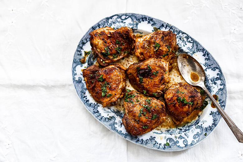 Balsamic Roasted Chicken Thighs | www.floatingkitchen.net
