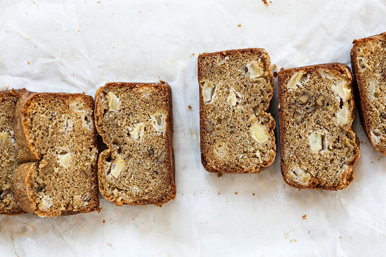 Chai Spiced Apple and Walnut Bread | www.floatingkitchen.net