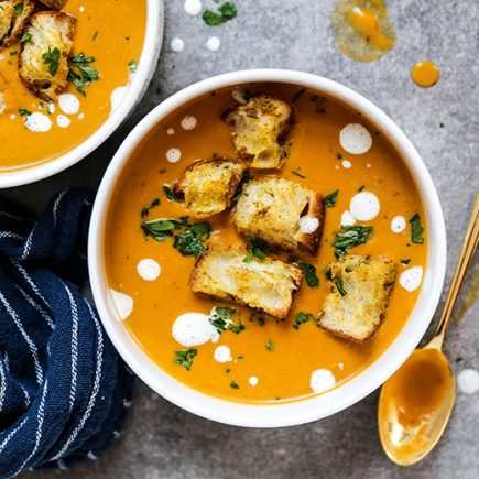 Creamy Sweet Potato, Pear and Leek Soup with Spiced Croutons | www.floatingkitchen.net