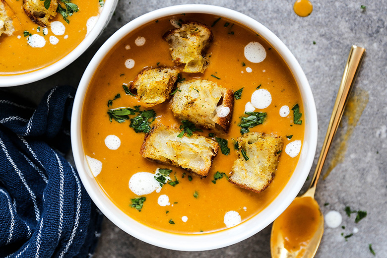 Creamy Sweet Potato, Pear and Leek Soup with Spiced Croutons | www.floatingkitchen.net