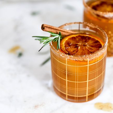 Apple Cider, Bourbon and Amaretto Cocktails with Brûléed Oranges | www.floatingkitchen.net