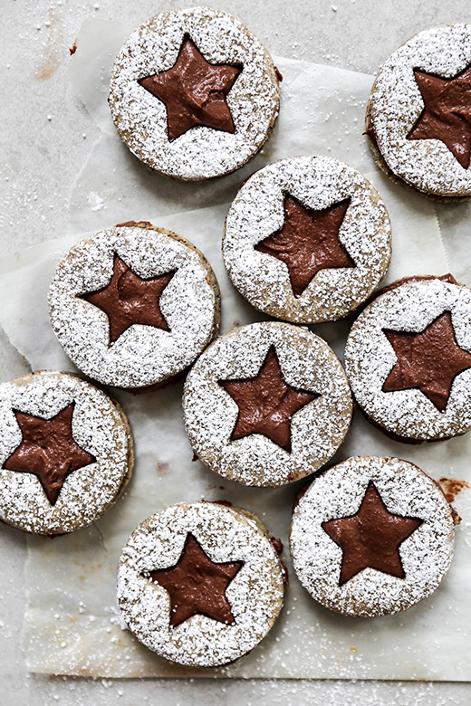 Cappuccino Chocolate Sandwich Cookies | www.floatingkitchen.net