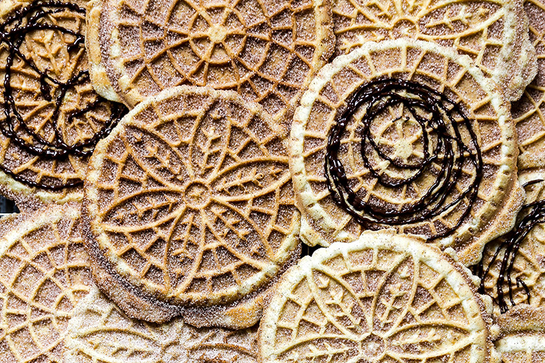 Churro Pizzelles | www.floatingkitchen.net