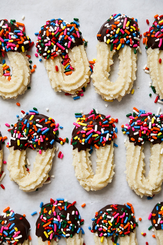 My Favorite Cream Cheese Spritz Cookies | www.floatingkitchen.net